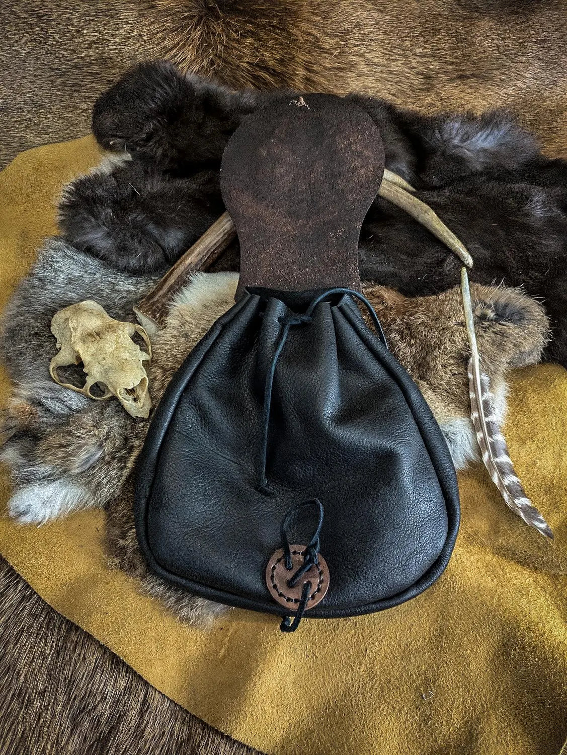 Quadknot - Leather Belt Bag