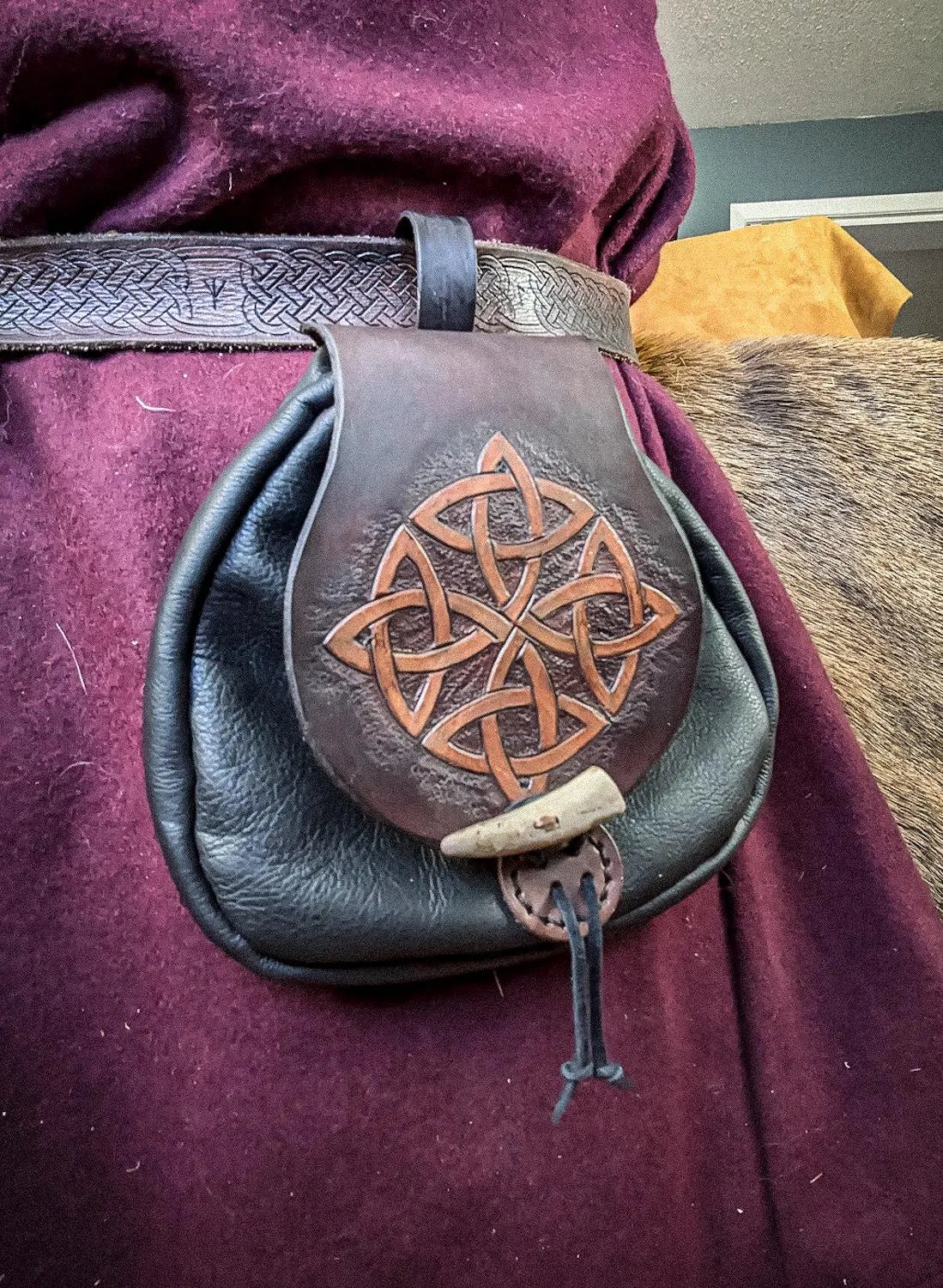 Quadknot - Leather Belt Bag
