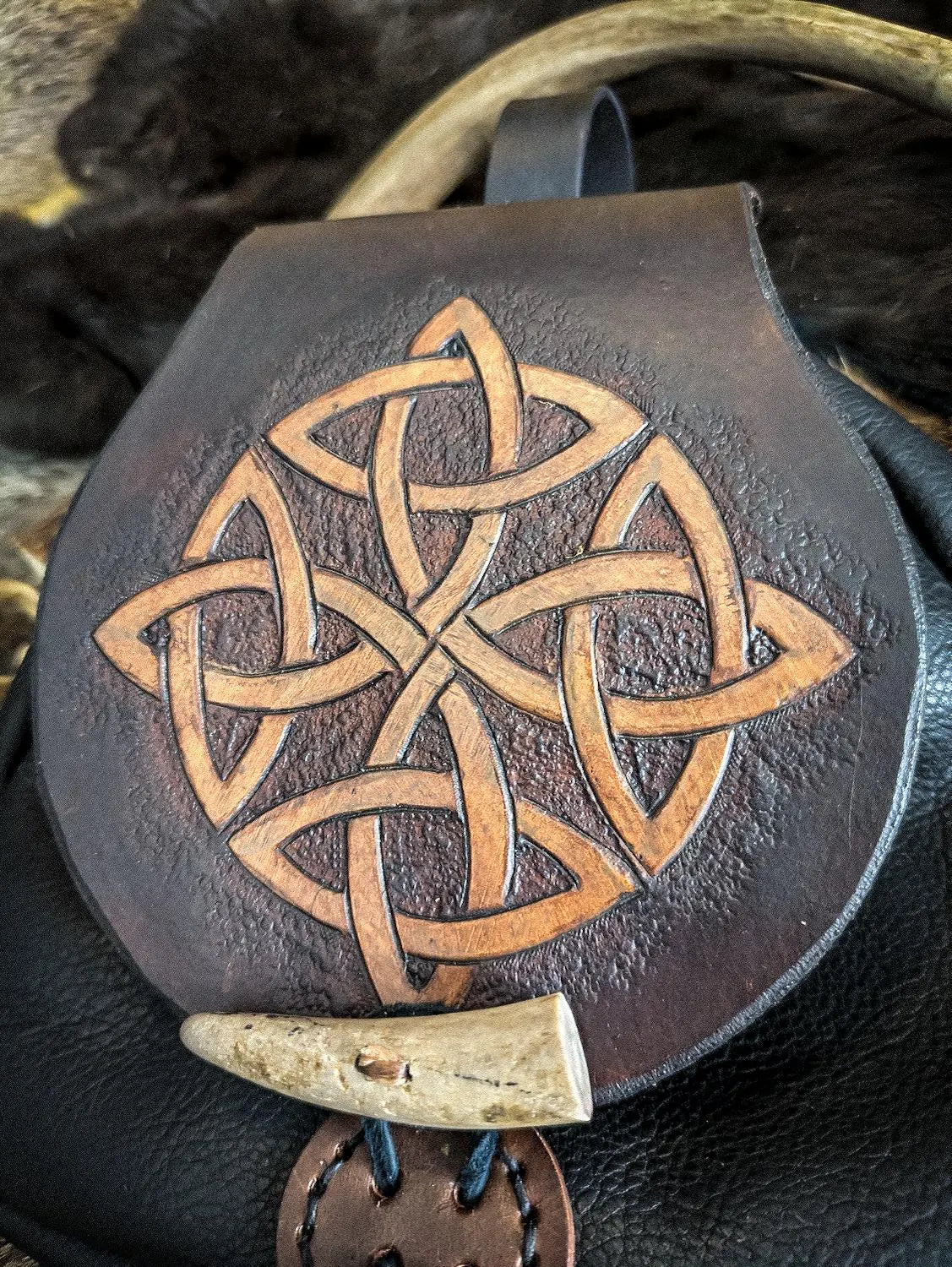Quadknot - Leather Belt Bag