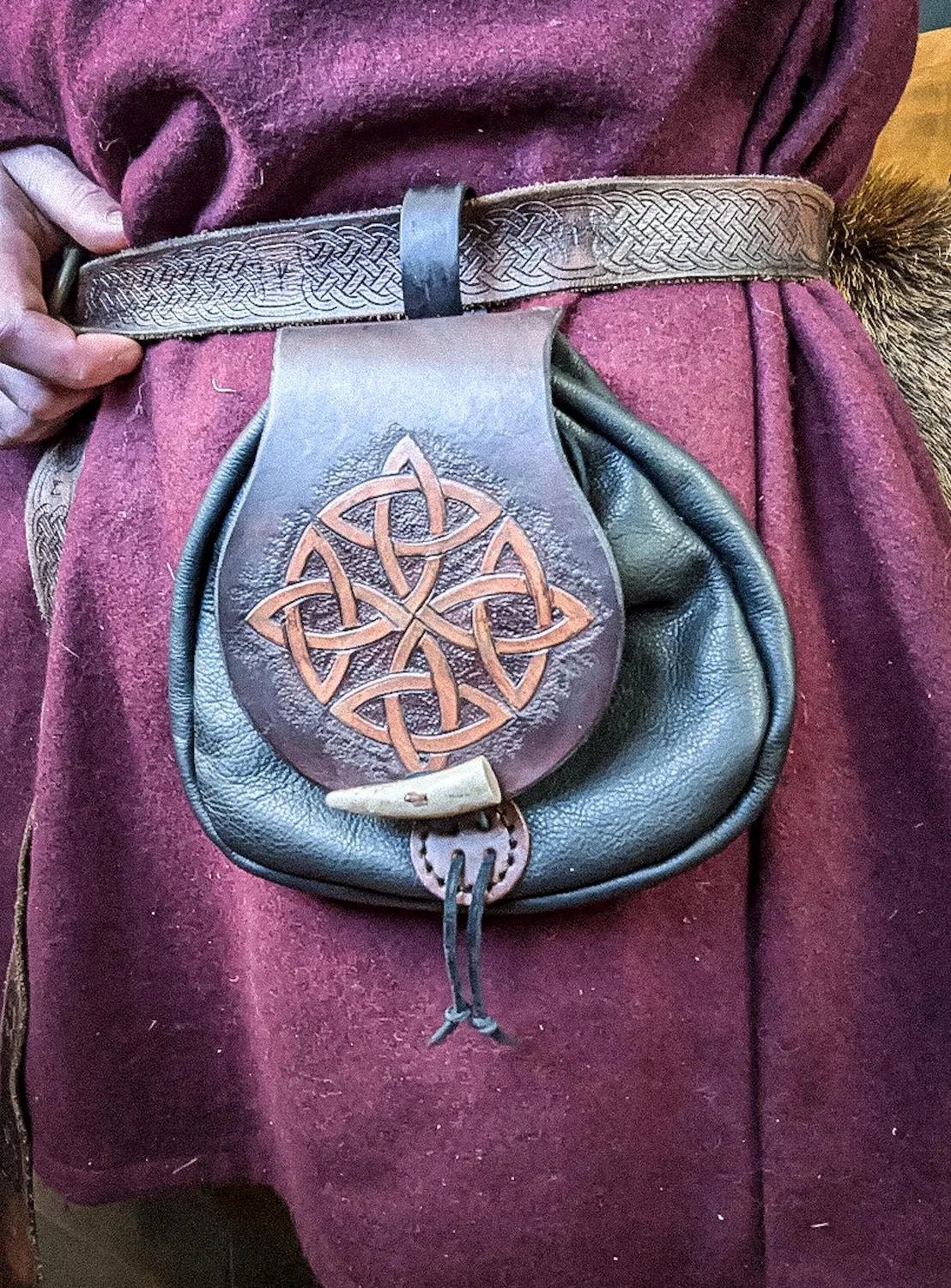 Quadknot - Leather Belt Bag