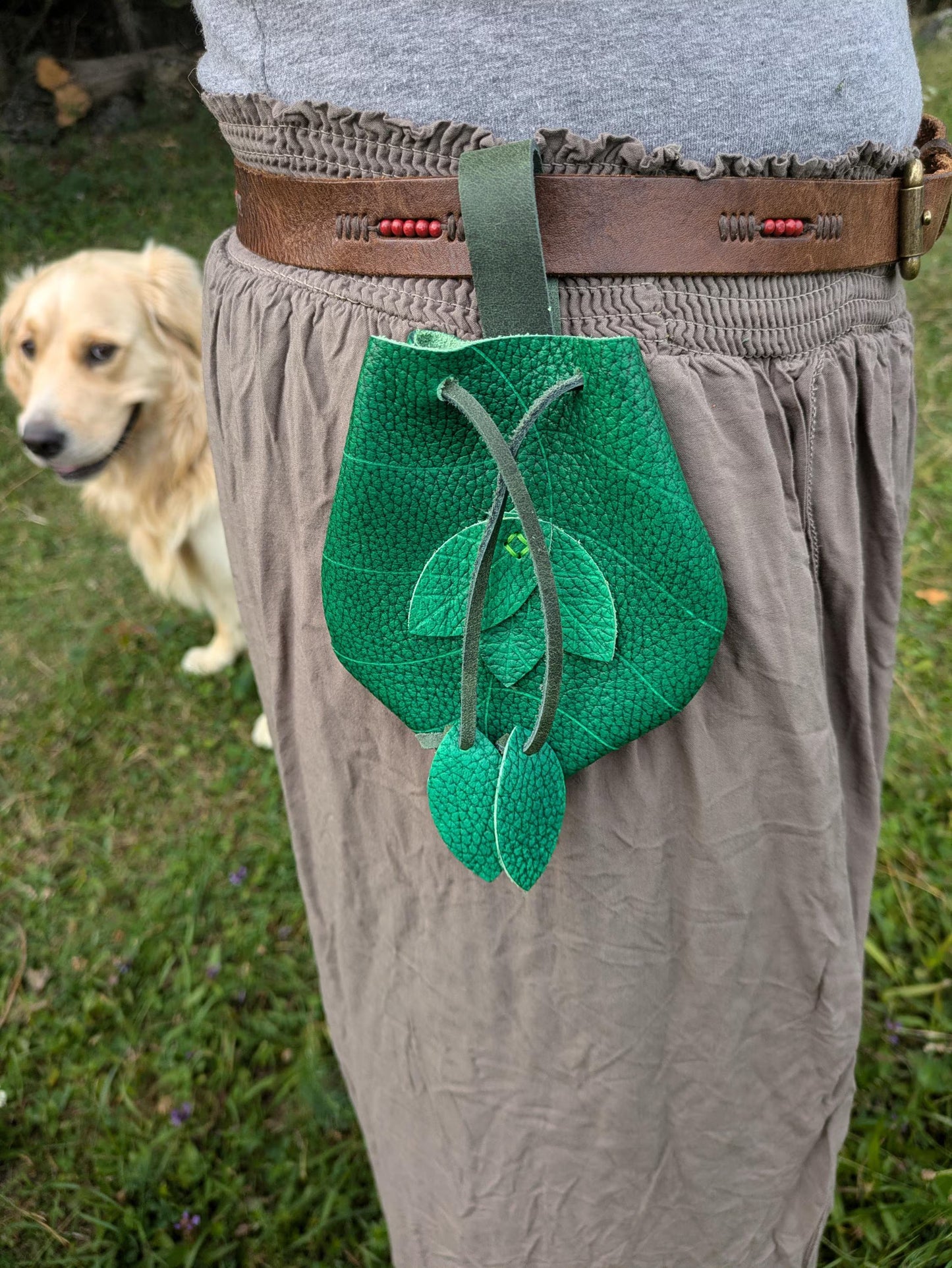 Elven Leaf Pouch