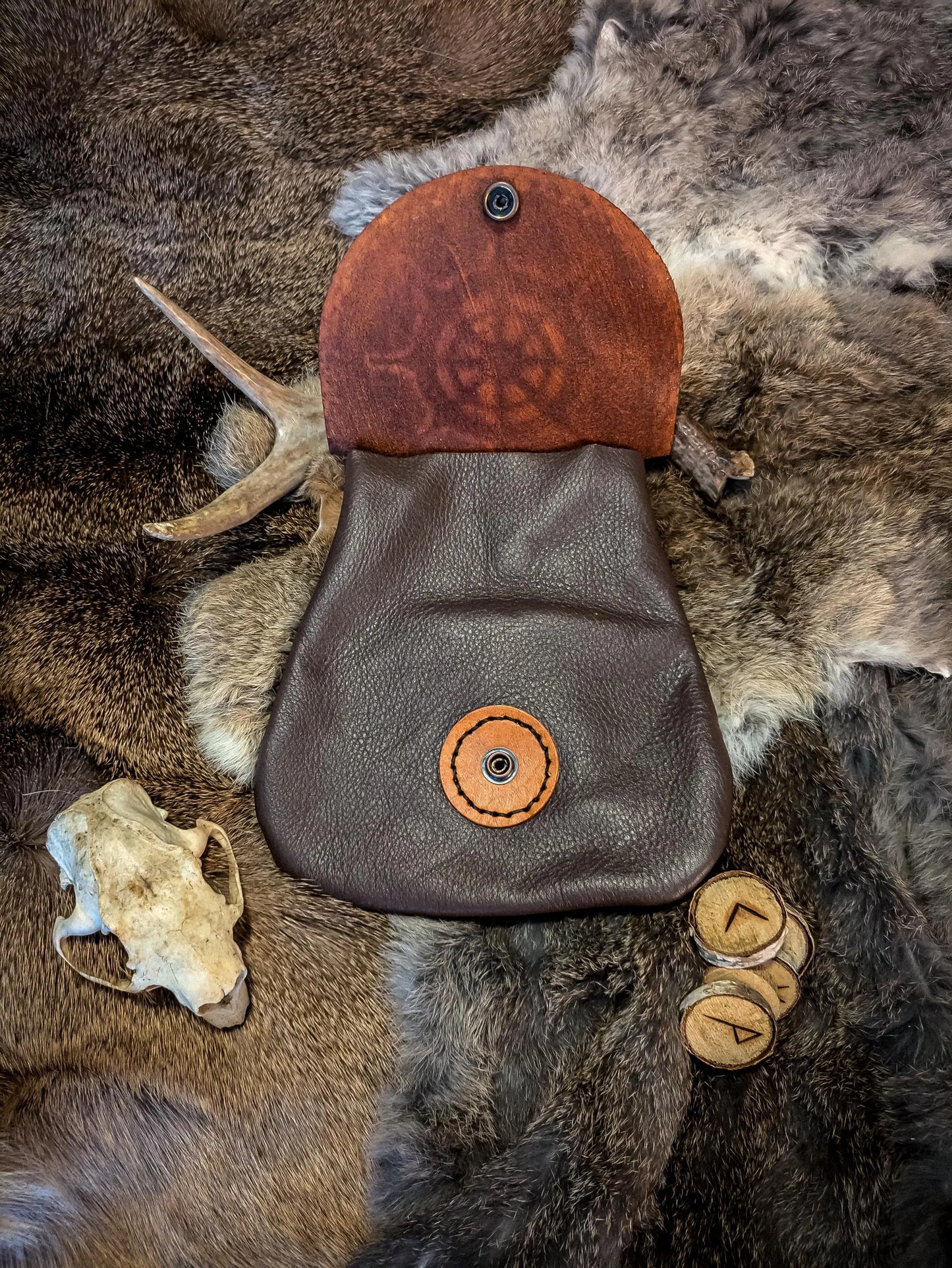 Ship's Wheel - Leather Belt Bag