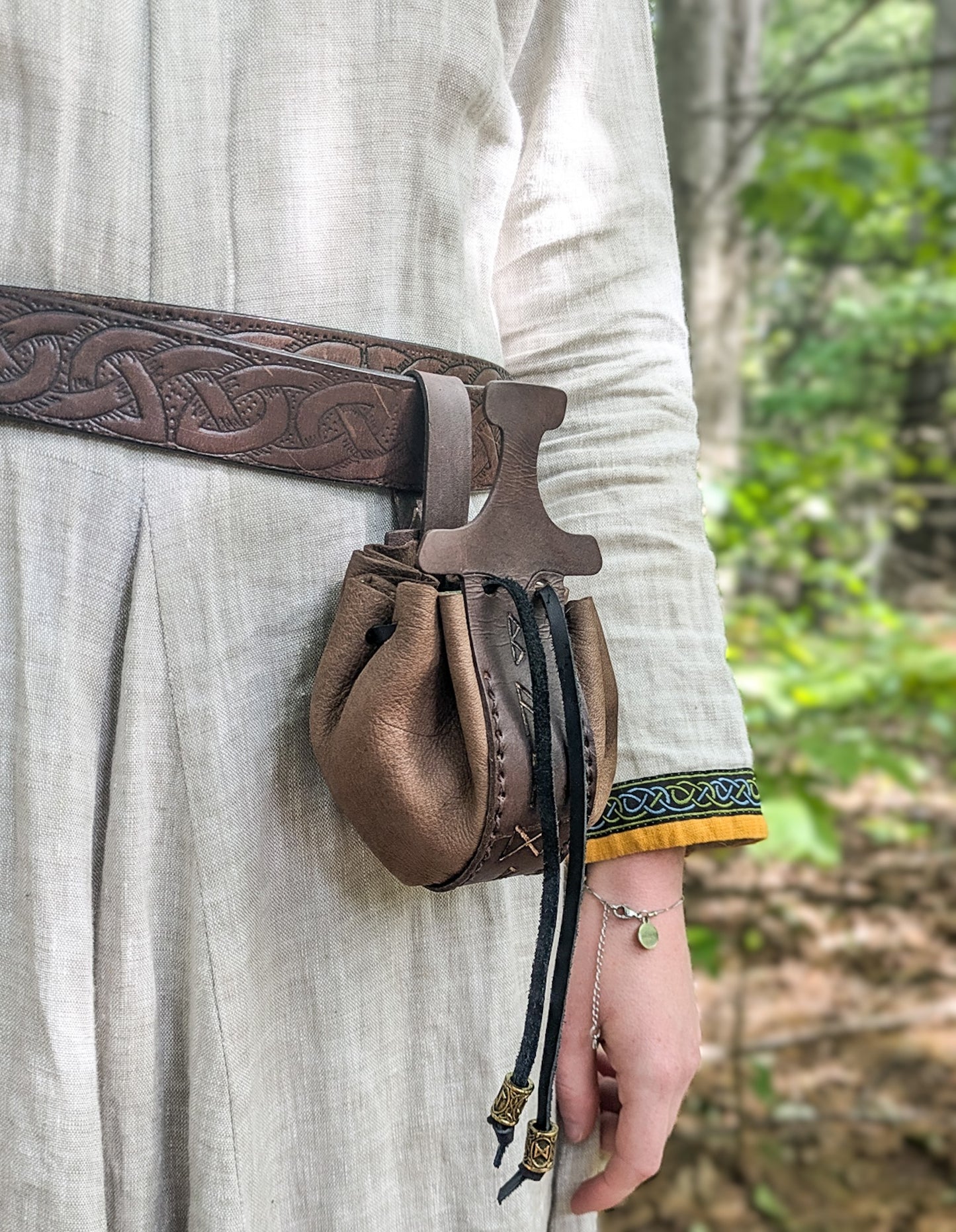 Mjolnir Rune Pouch - Viking Gods