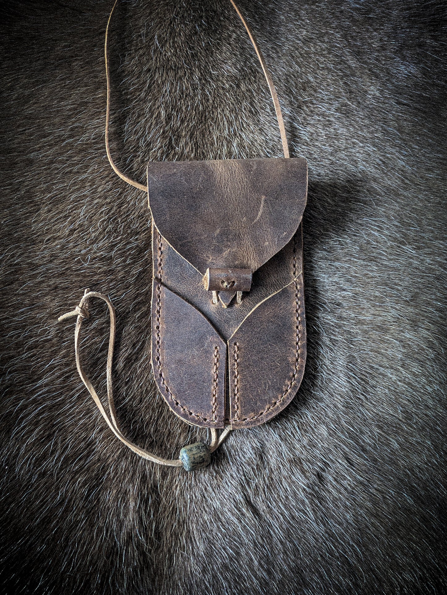 Bushcraft Neck Pouch - Wearable Leather Trail Bag