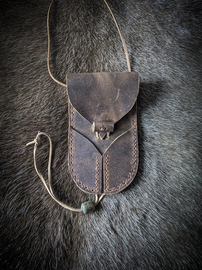 Bushcraft Neck Pouch - Wearable Leather Trail Bag