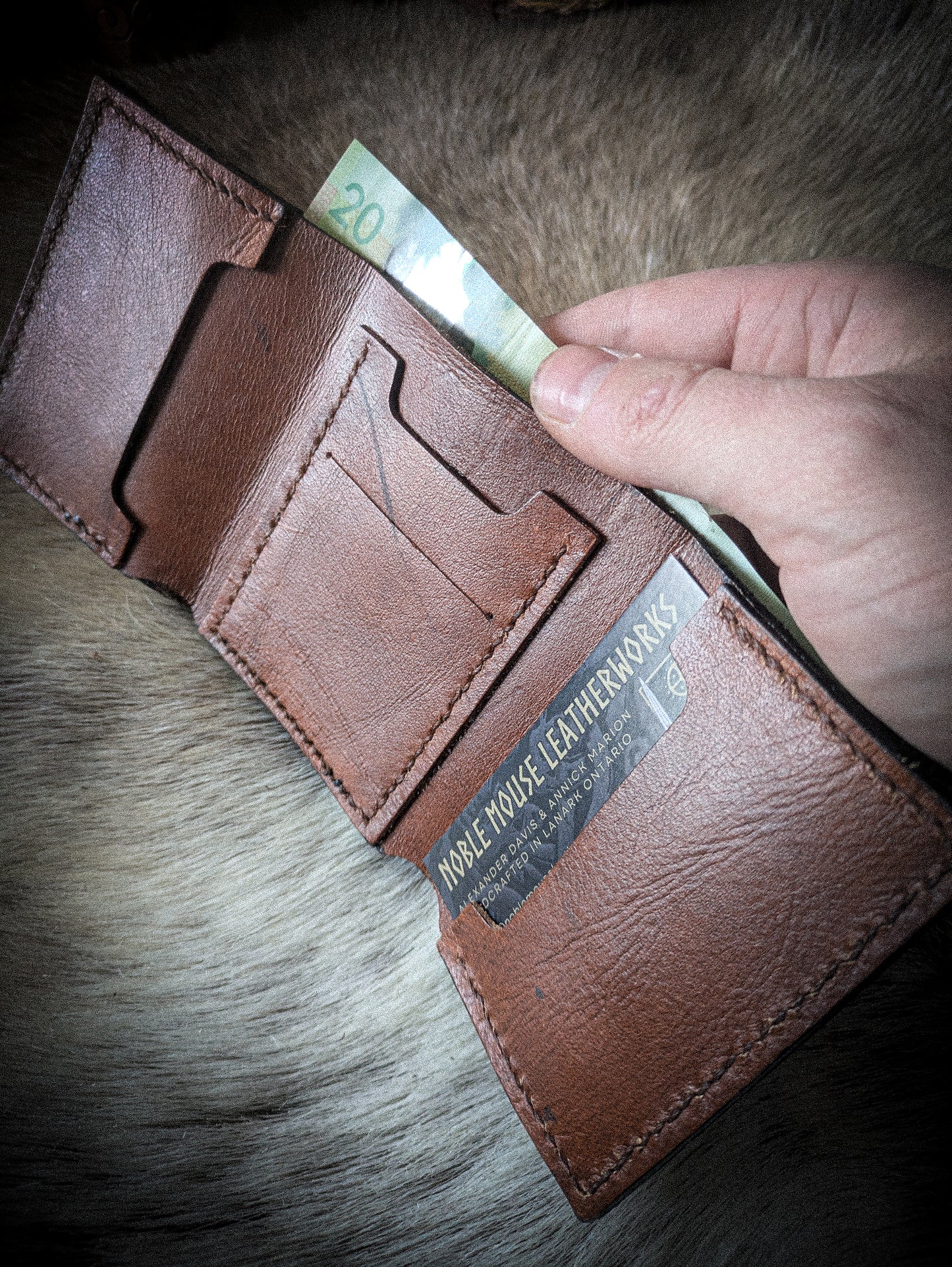 Leather Tri-fold Wallet - King and Leviathan