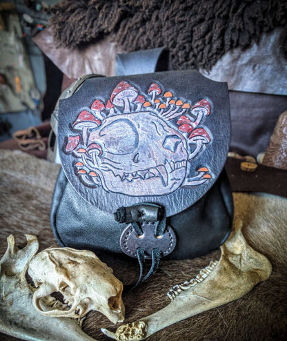 The Catsskull - Witchy Leather Belt Bag