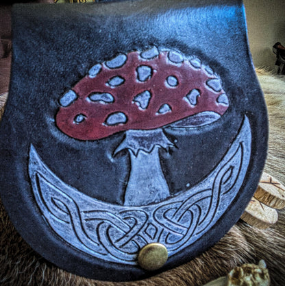 Amanita Moon - Small Belt Bag