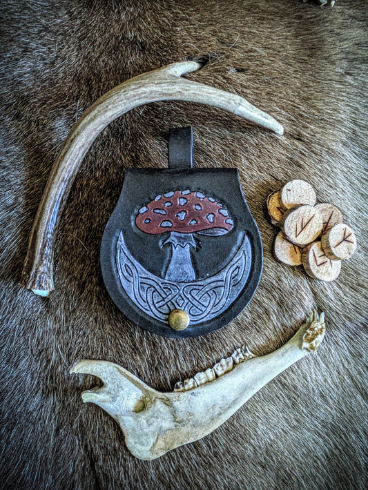 Amanita Moon - Small Belt Bag
