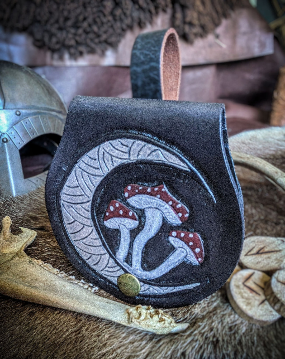 Small Leather Belt Bag - Amanita Moon