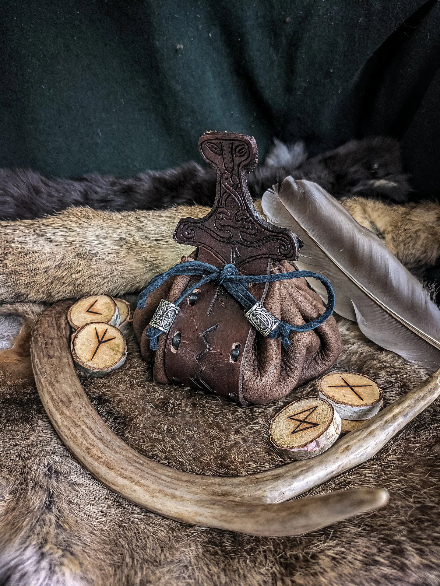 Mjolnir Rune Pouch - Viking Gods