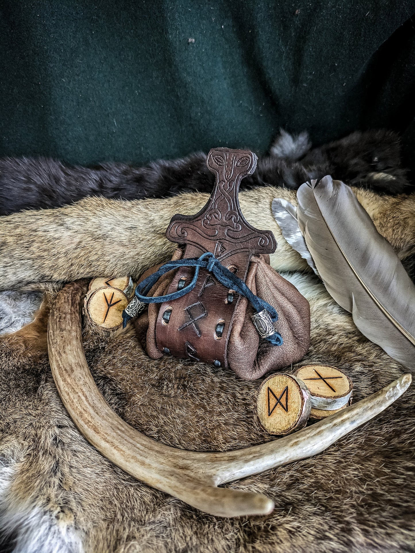 Mjolnir Rune Pouch - Viking Gods