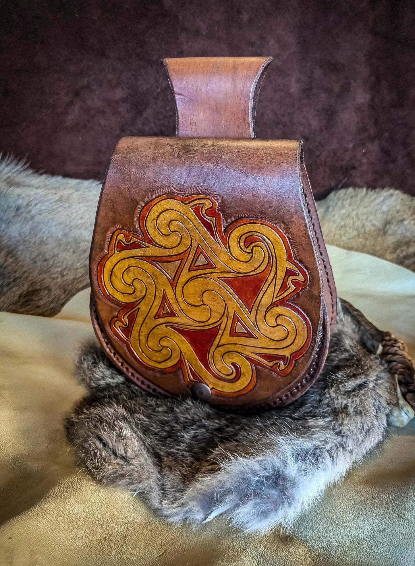 Shield Spiral - Leather Belt Bag