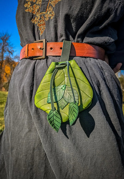 Elven Leaf Pouch