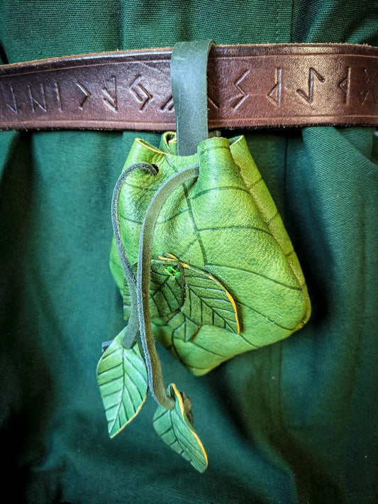 Elven Leaf Pouch