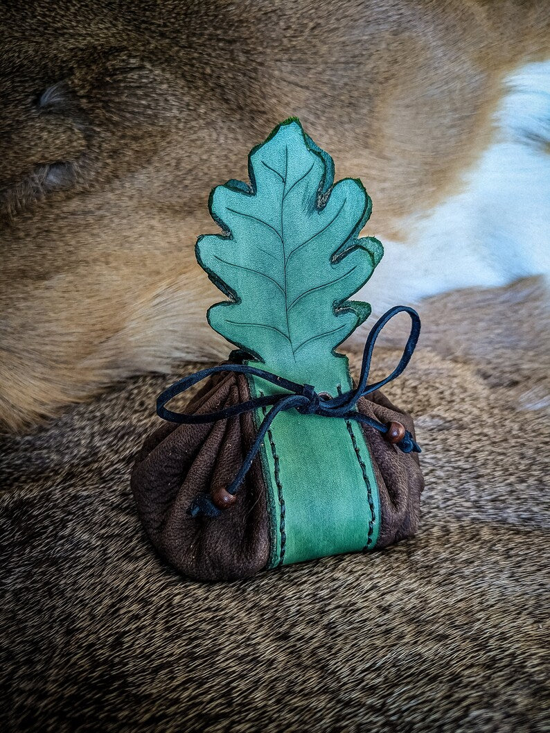 Elven Leaf Pouches