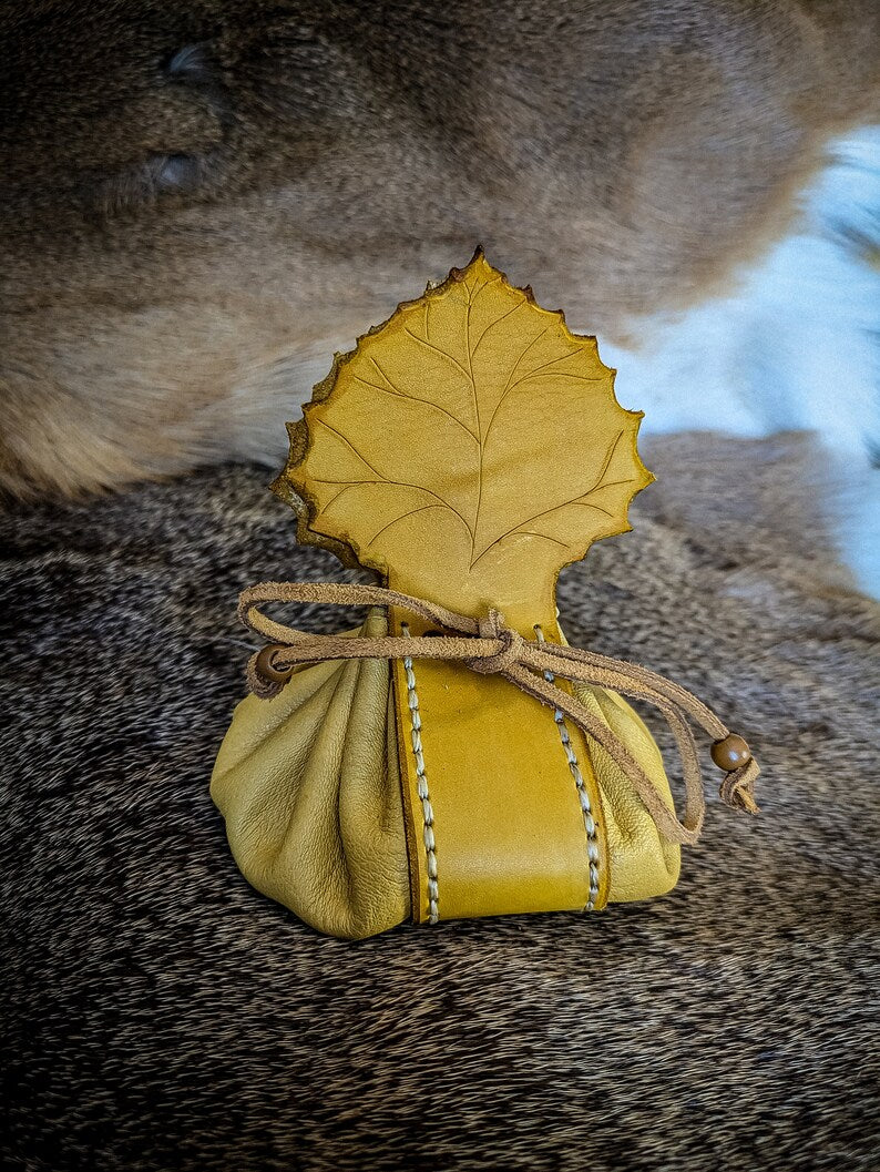 Elven Leaf Pouches