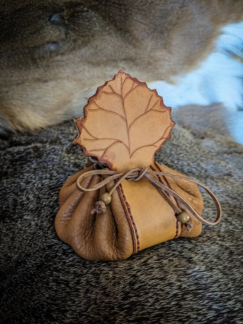 Elven Leaf Pouches