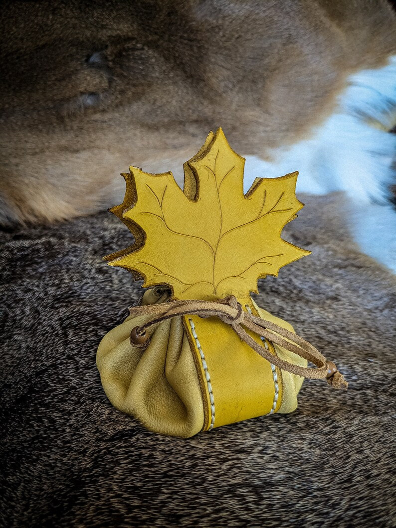 Elven Leaf Pouches