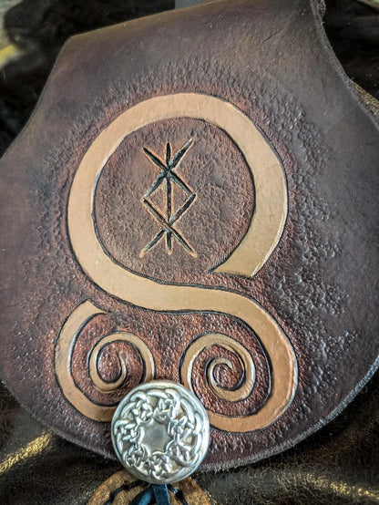 Trollcross - Leather Belt Bag