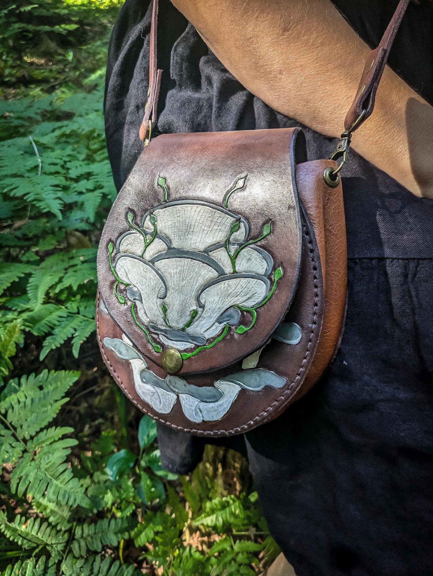 Oyster Mushroom Leather Purse - Small Shoulder Bag