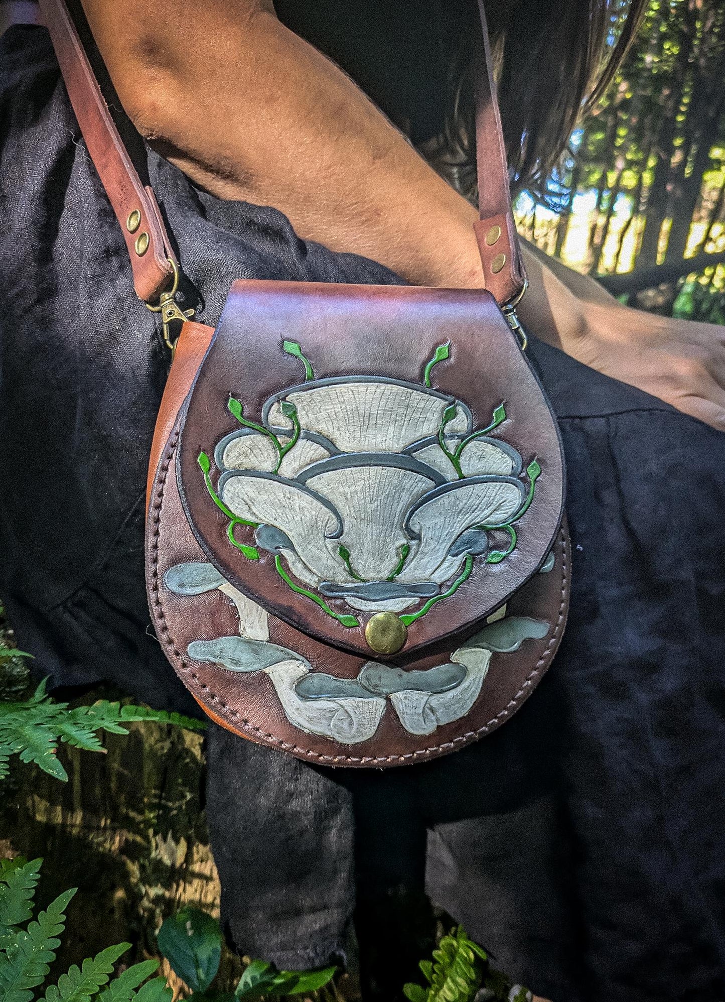 Oyster Mushroom Leather Purse - Small Shoulder Bag