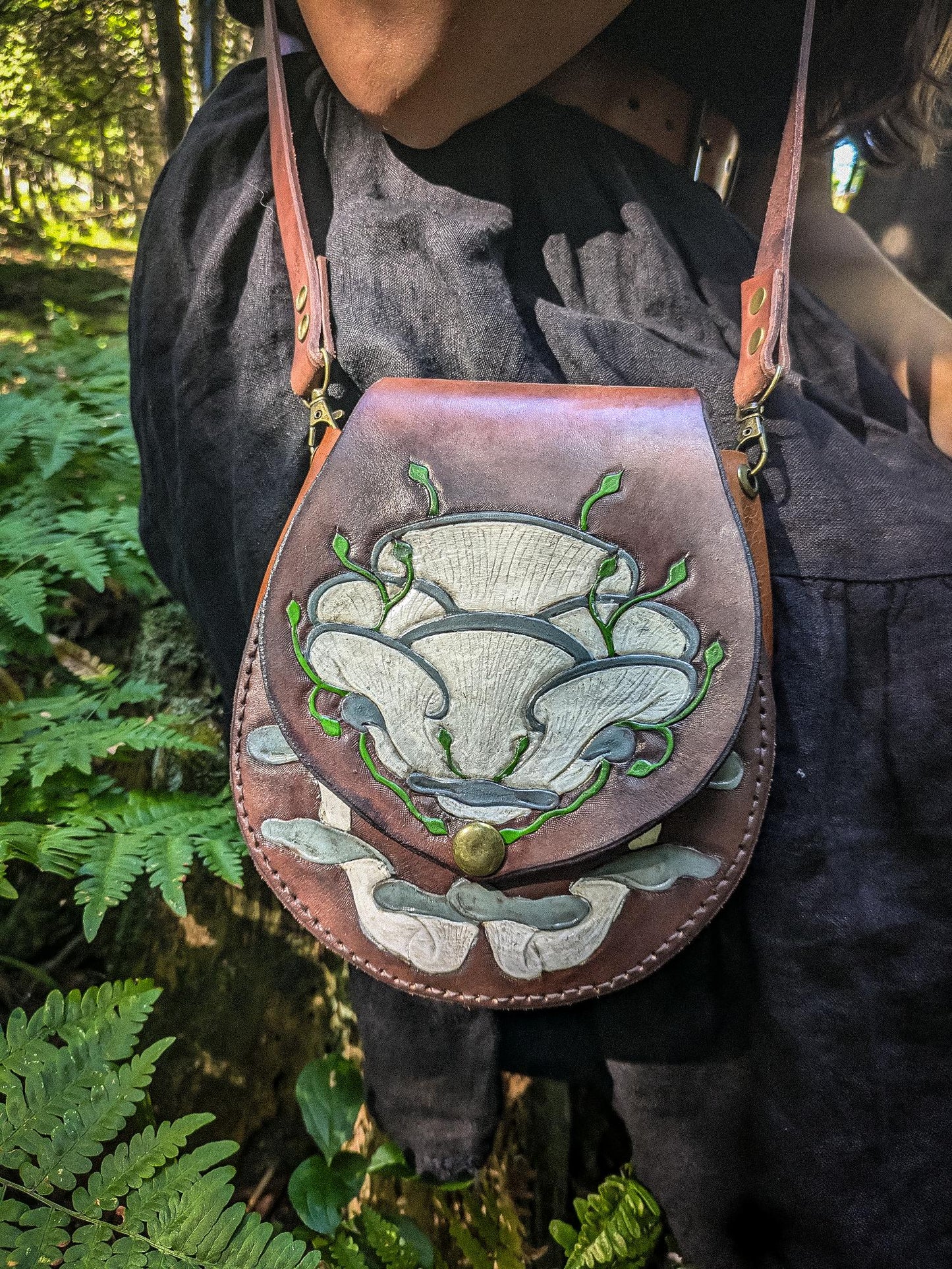 Oyster Mushroom Leather Purse - Small Shoulder Bag