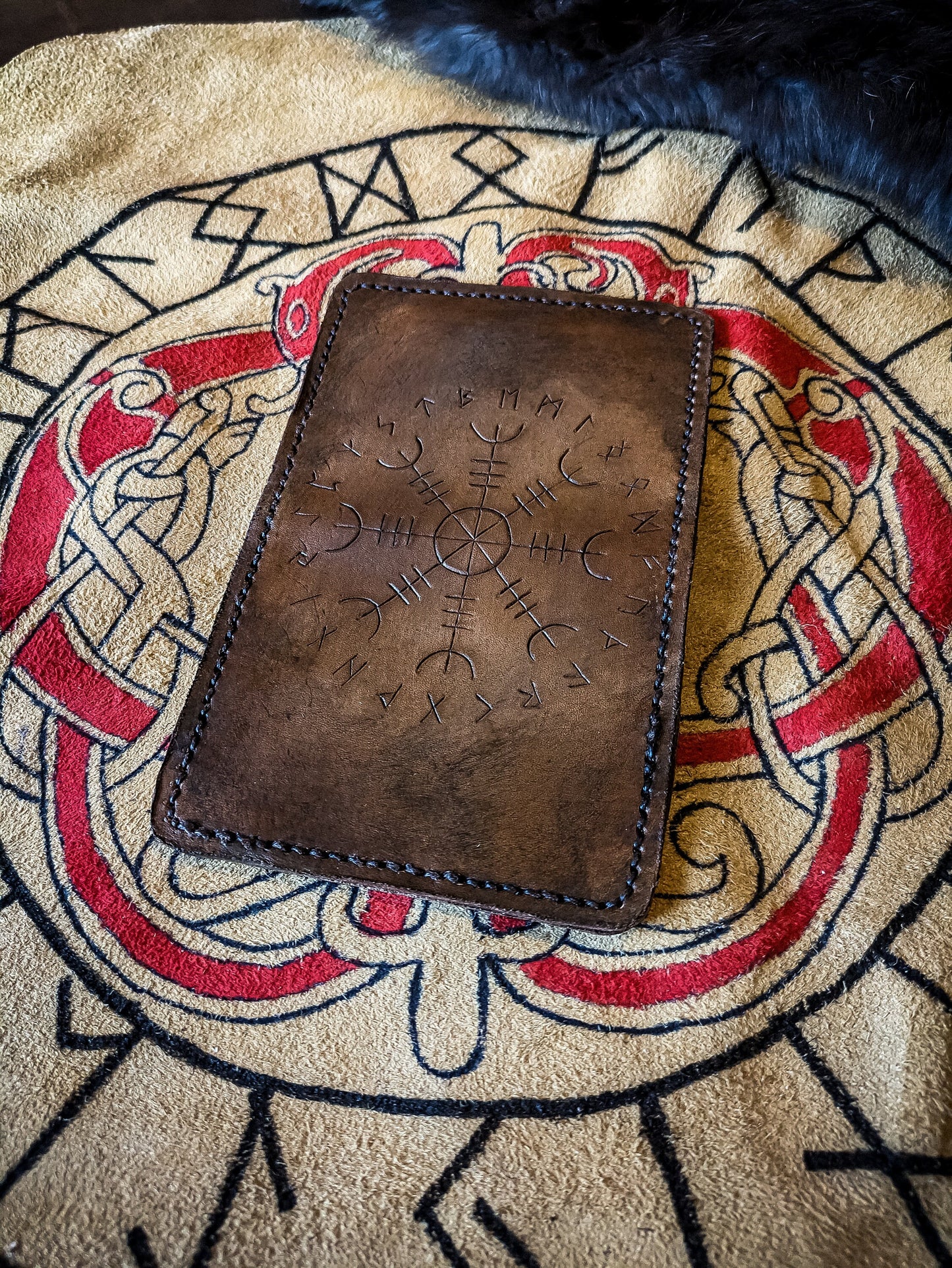 Helm of Awe - Card Wallet